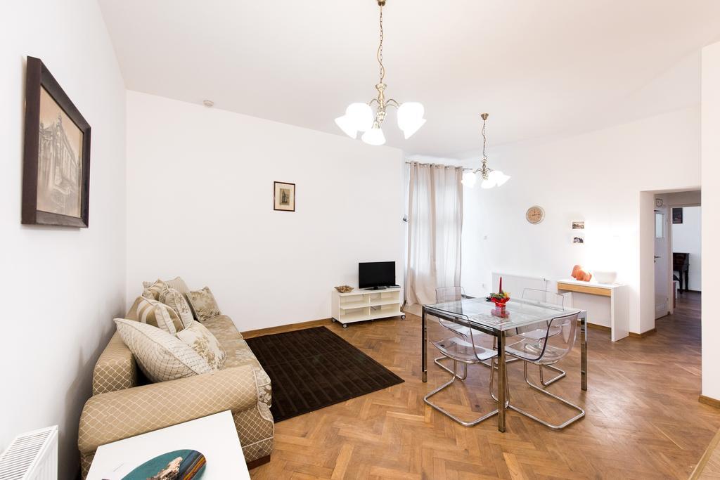 Apartamenty Golebia 3 Krakow Bilik gambar