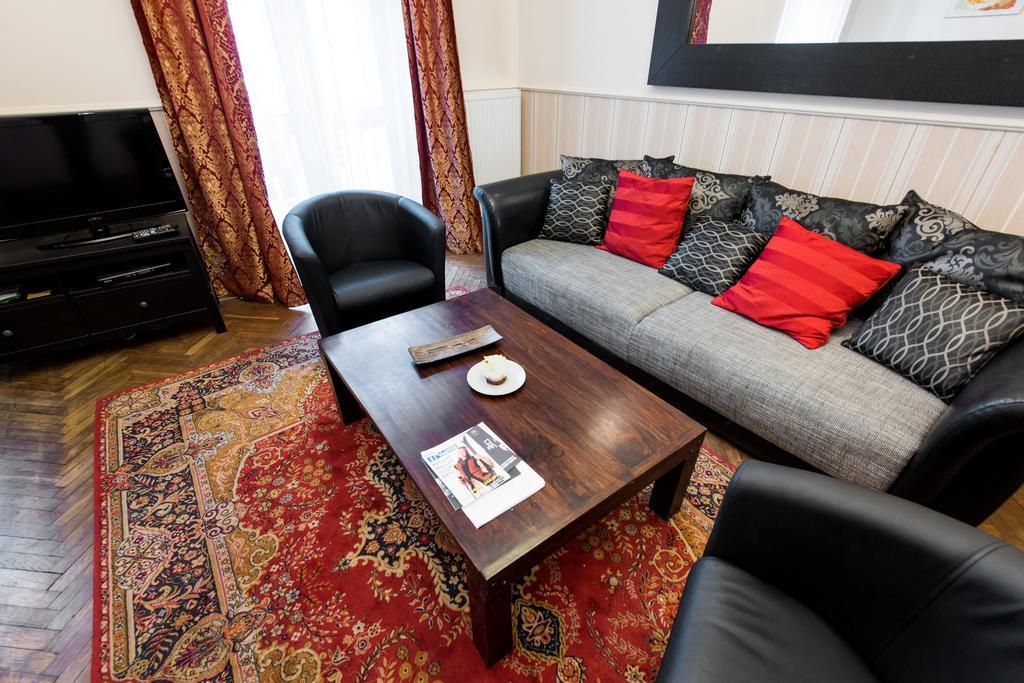 Apartamenty Golebia 3 Krakow Bilik gambar