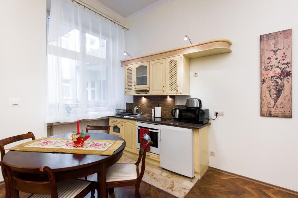 Apartamenty Golebia 3 Krakow Bilik gambar