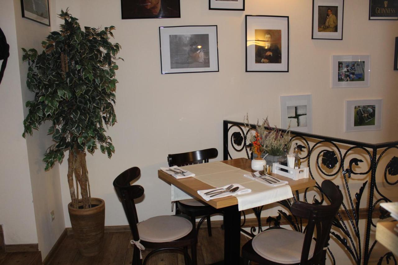 Apartamenty Golebia 3 Krakow Luaran gambar